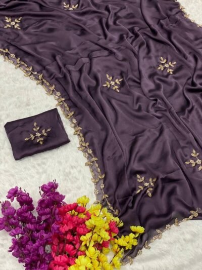 saree - Image 3